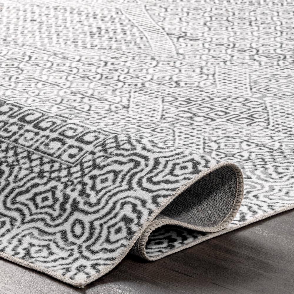 Nuloom Hart Medallion 5x8 Machine Washable Indoor Area Rug for Living Room Bedroom Dining Room Kitchen, Grey/Ivory