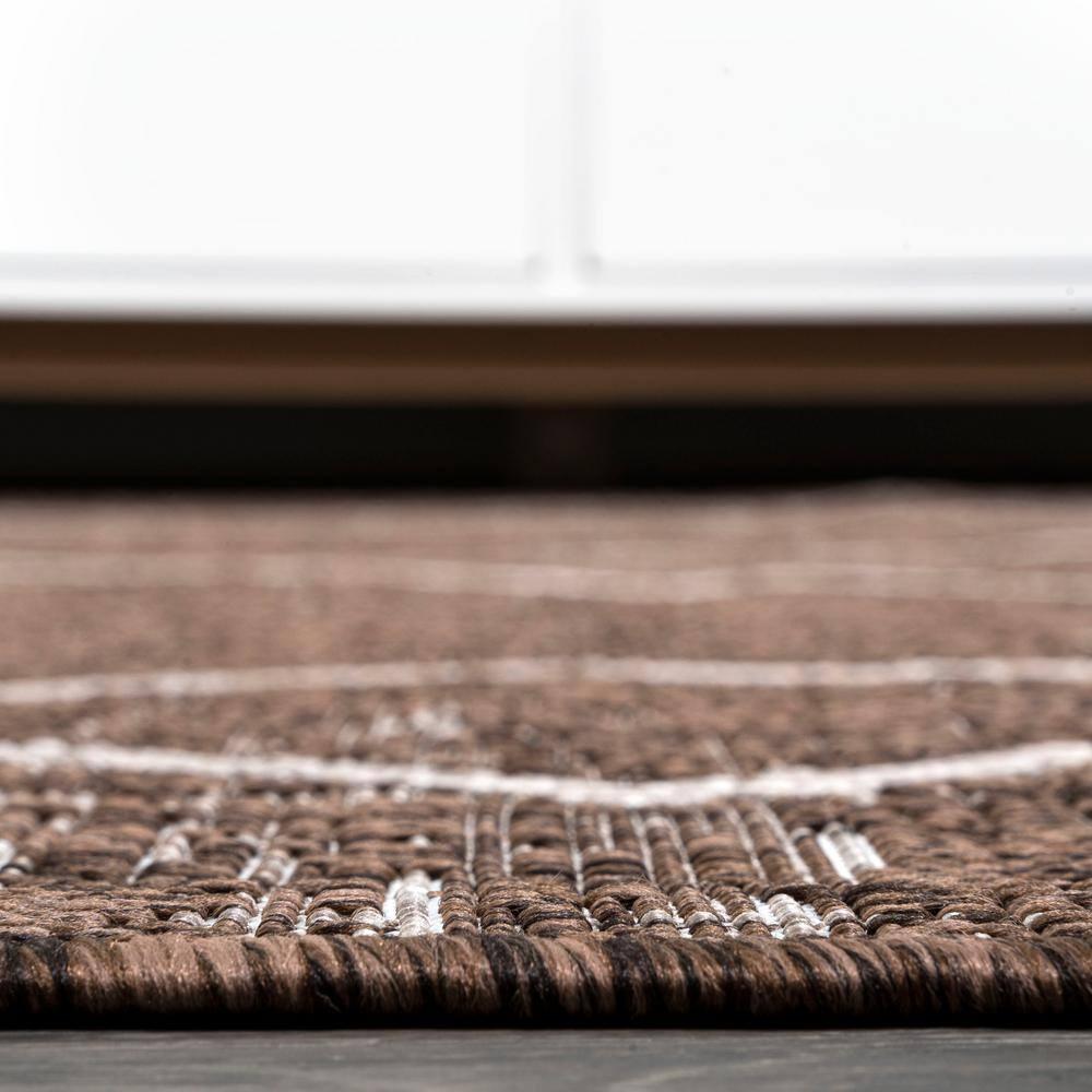 2'x10' Carwa Diamond Trellis Indoor/Outdoor Runner Rug, Brown/Beige - JONATHAN Y