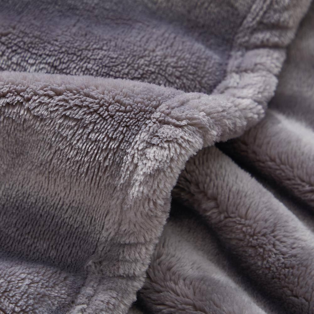 Thesis Home Ultra Plush Solid Blanket