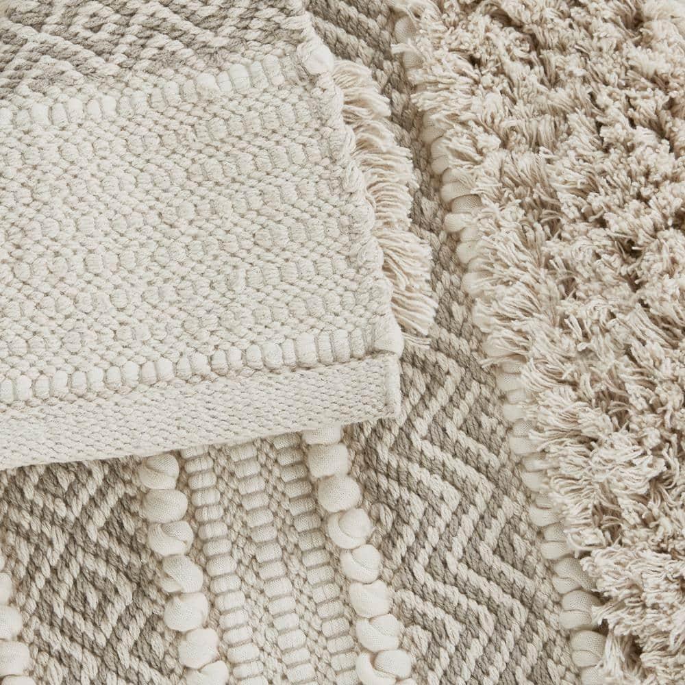 INK+IVY Asher Cotton Blend Bath Rug with Non-Slip Backing