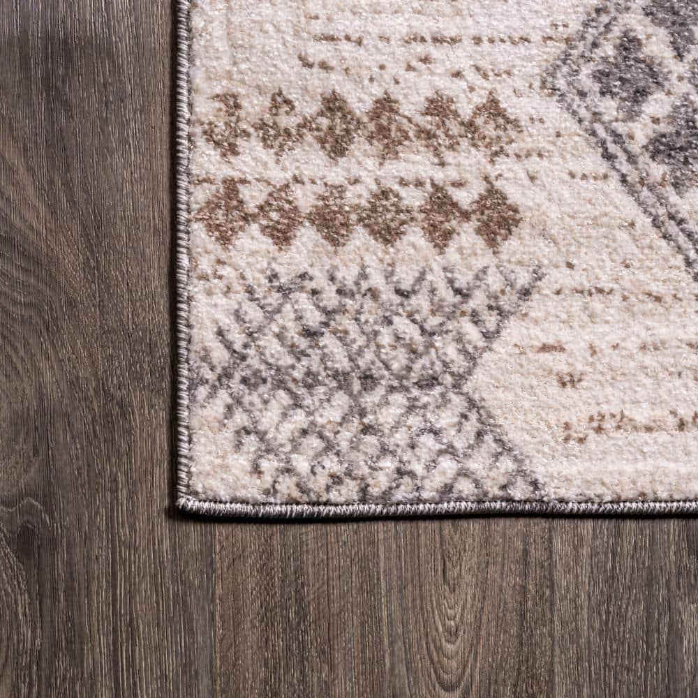 8'x10' Bhalil Berber Diamond Geometric Area Rug, Beige/Gray - JONATHAN Y