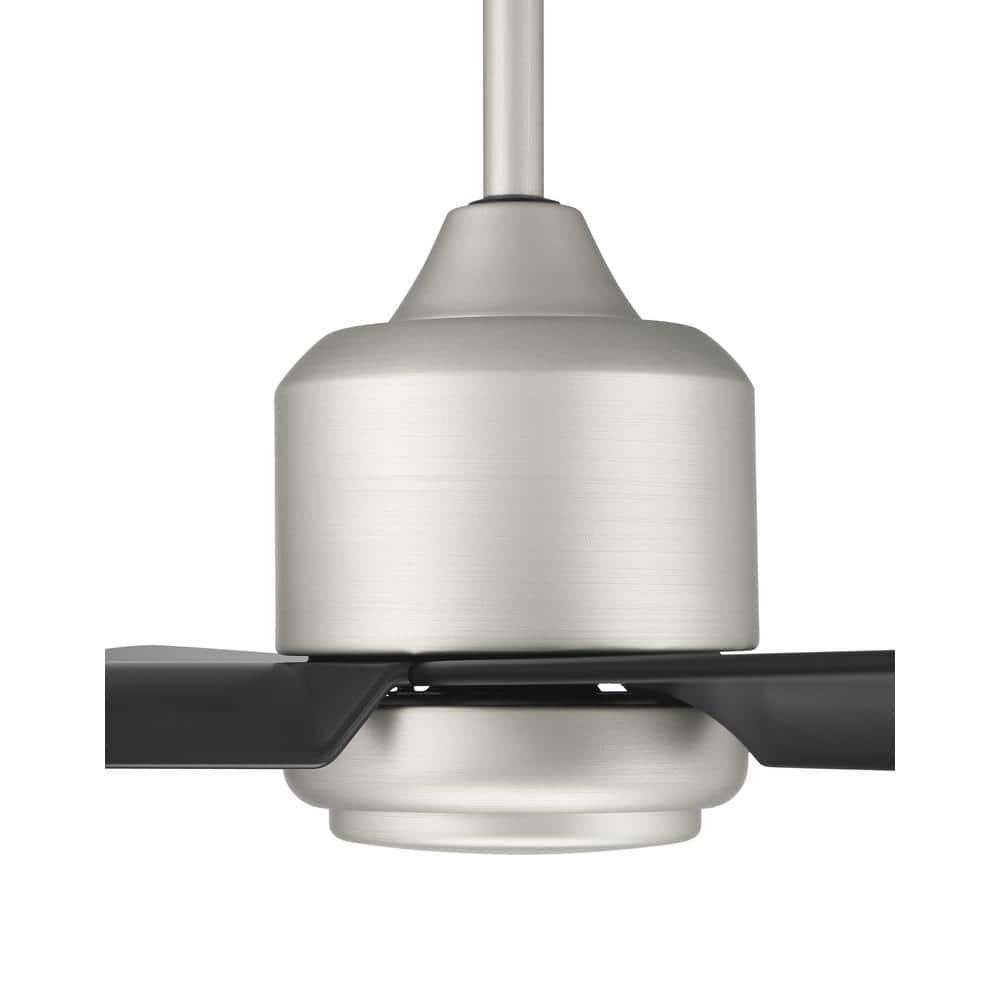 Craftmade Quell 52" Damp-Rated Ceiling Fan with LED Lights & Remote