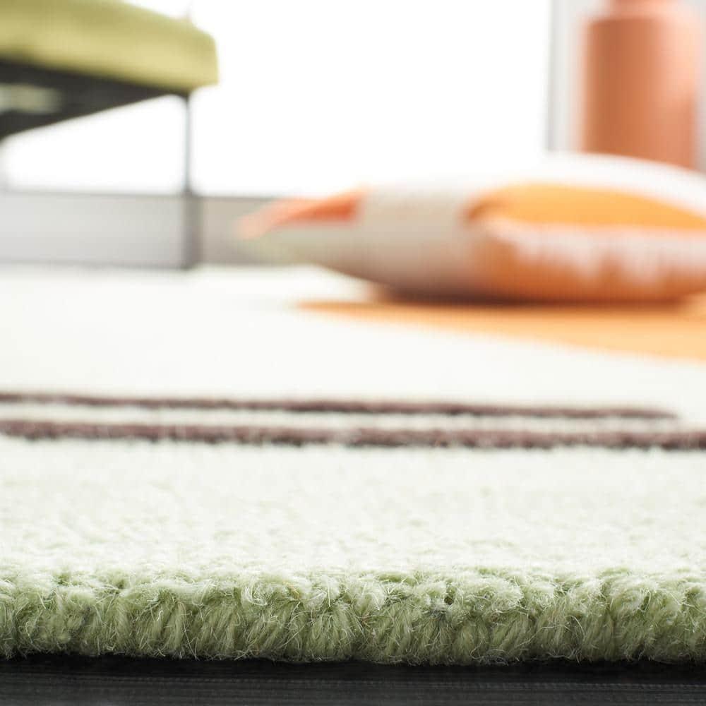 Rodeo Drive RD860 Hand Tufted Area Rug - Green/Rust - 8'x10' - Safavieh.