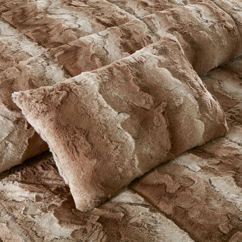 Madison Park Zuri Faux Fur Comforter Set