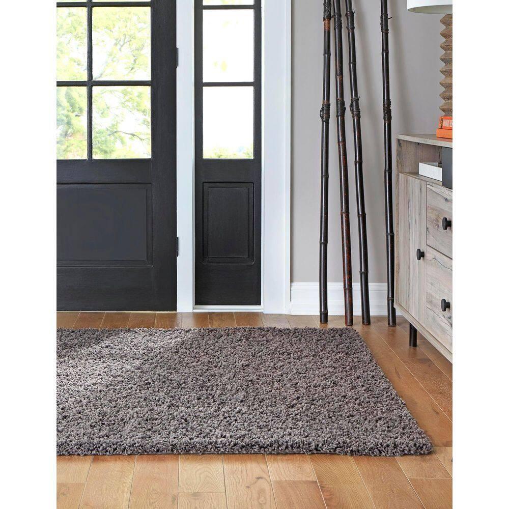 Unique Loom 4' 1 x 6' 1 Solid Shag Graphite Gray Area Rug