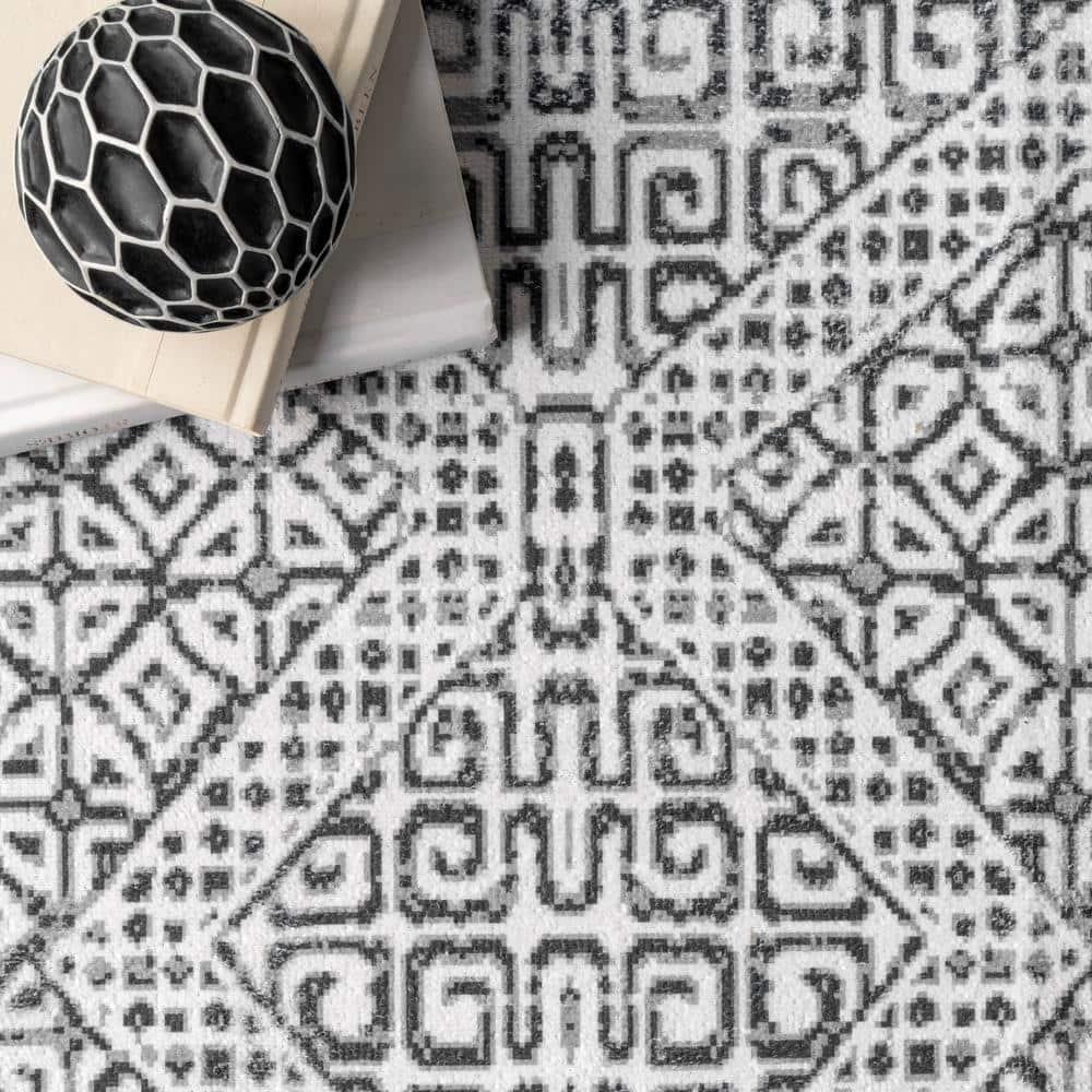 Nuloom Hart Medallion 8x10 Machine Washable Indoor Area Rug for Living Room Bedroom Dining Room Kitchen, Grey/Ivory