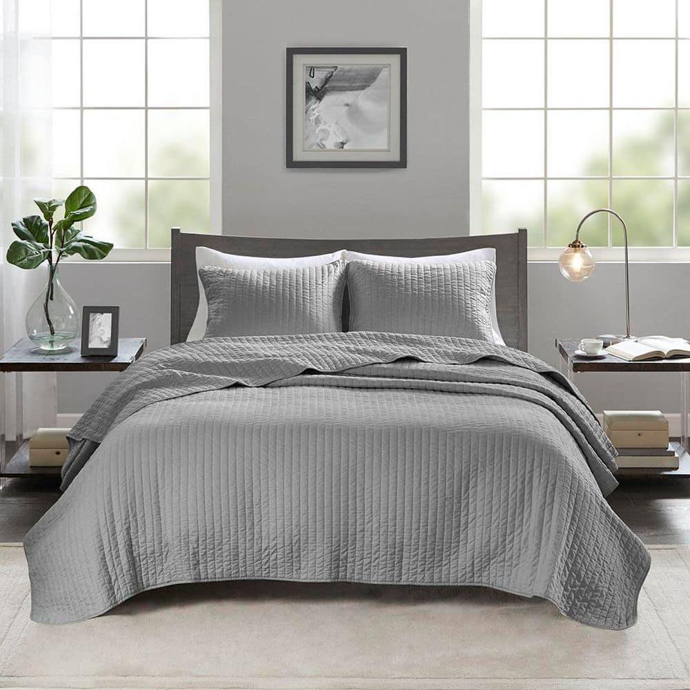 Madison Park Barwick Reversible Solid 3 Piece Quilt Set