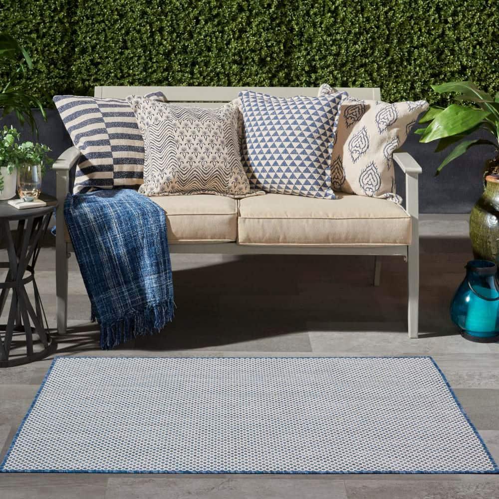 Nourison Courtyard COU01 Indoor/outdoor Area Rug - Ivory Blue 3' x 5'