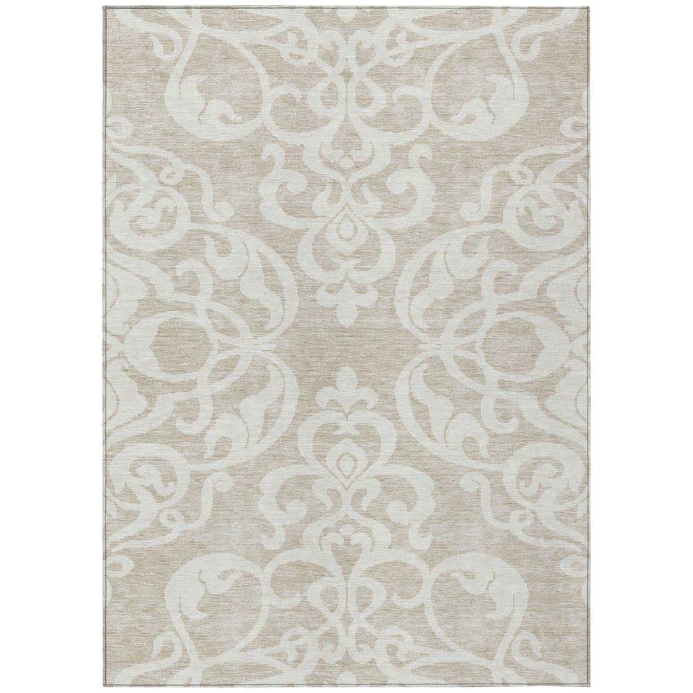 Chayden Washable Damask Indoor / Outdoor Rug