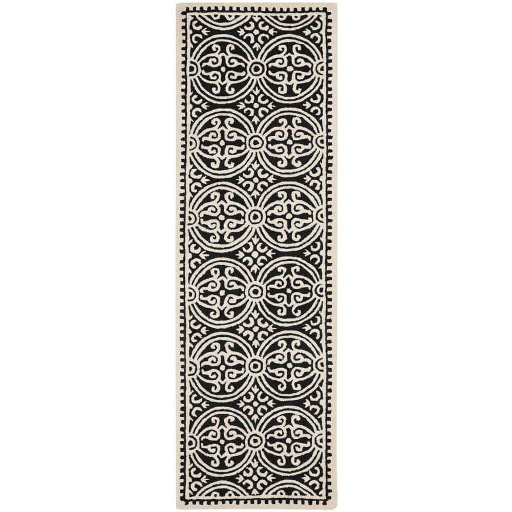 Cambridge CAM123 Hand Tufted Area Rug  - Safavieh