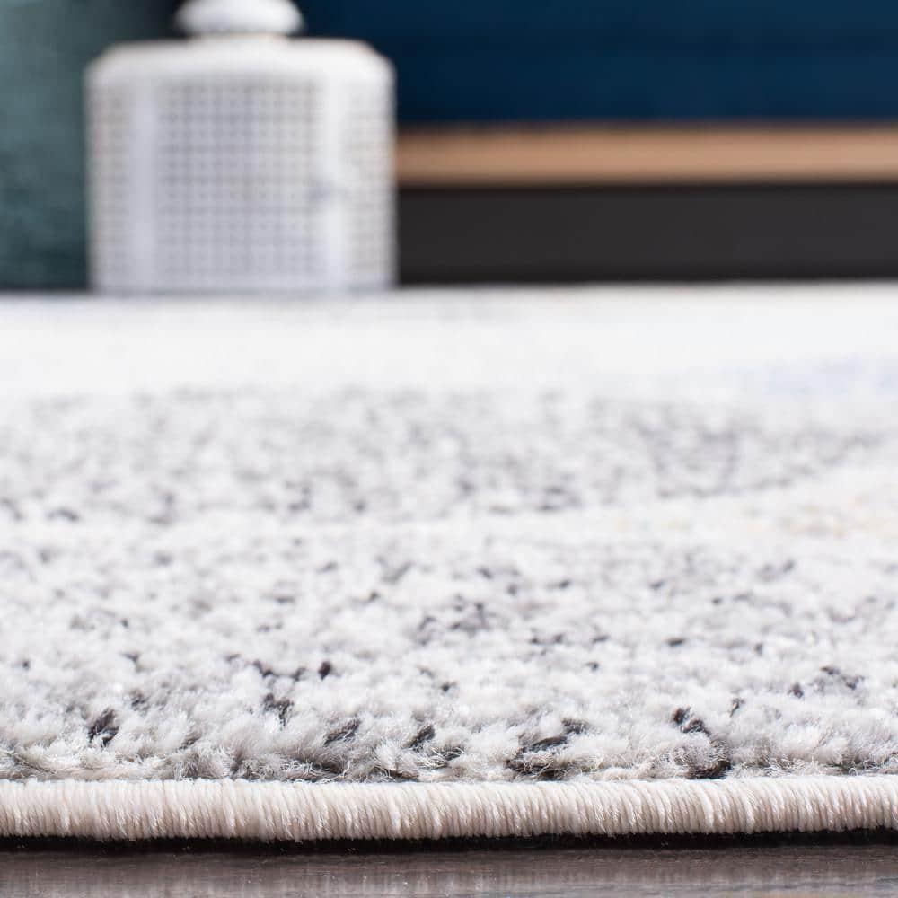 Madison MAD604 Power Loomed Indoor Area Rug - Ivory/Blue - 6'7"x9'2" - Safavieh