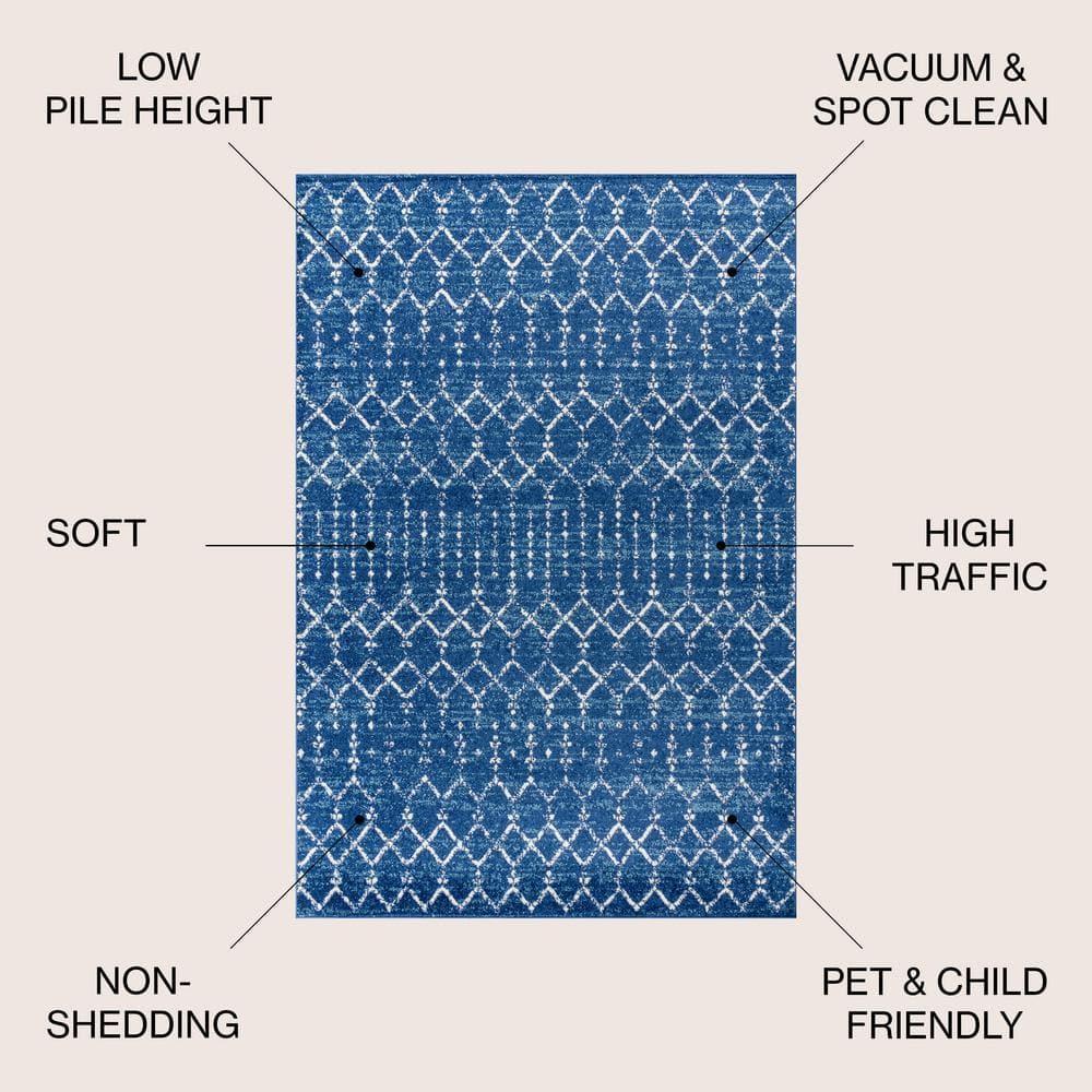 JONATHAN Y Moroccan HYPE Boho Vintage Diamond Blue/White 4 ft. x 6 ft. Area Rug
