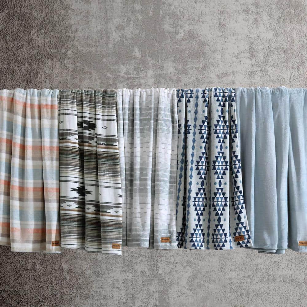 Wrangler Wrangler Printed Ultra Soft Plush Fleece Blanket