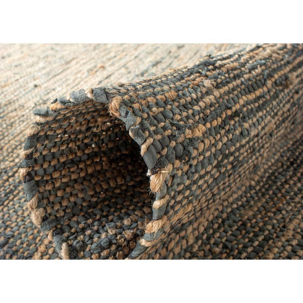Vintage Leather VTL203 Hand Woven Indoor Accent Rug - Grey - 2'x3' - Safavieh