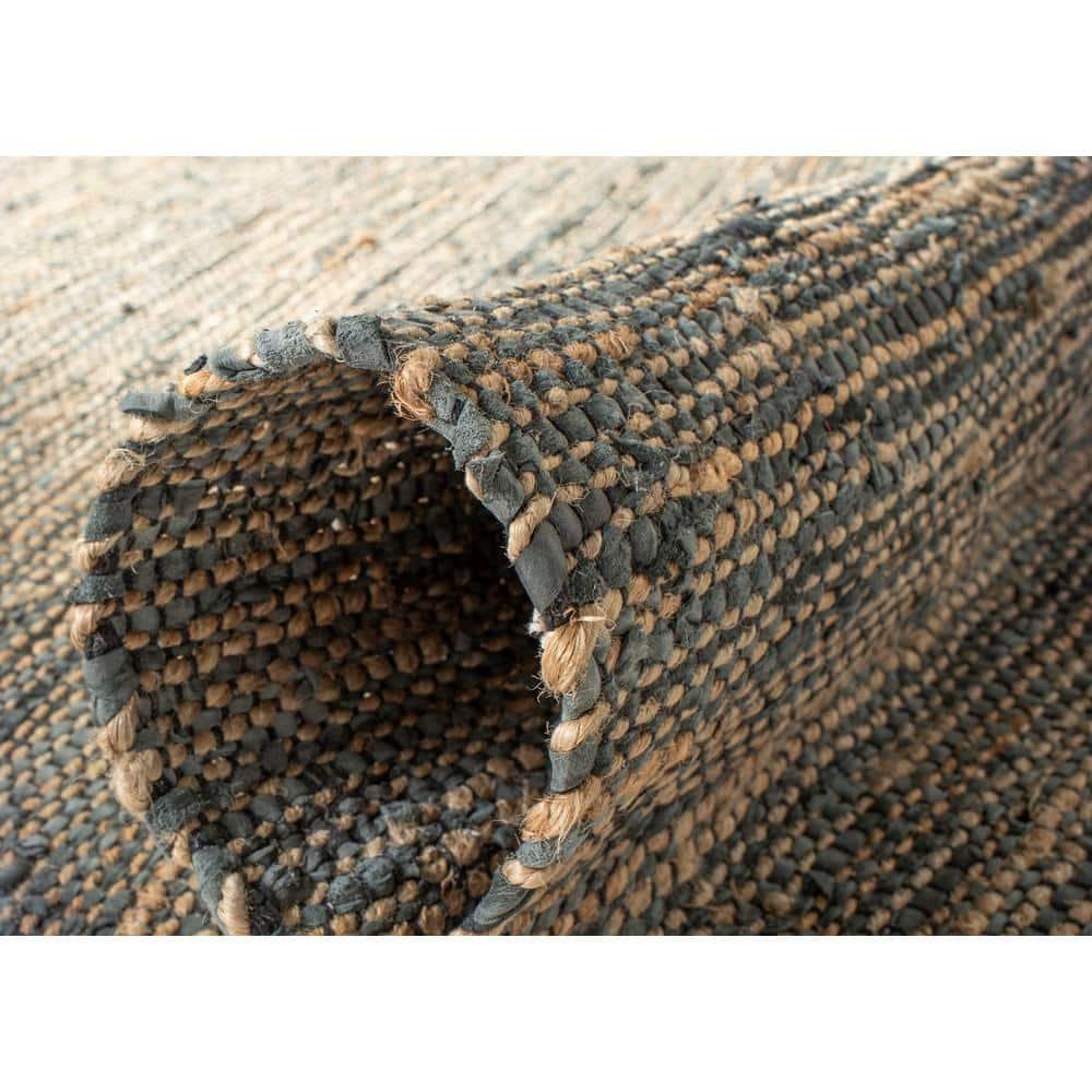 Vintage Leather VTL203 Hand Woven Indoor Accent Rug - Grey - 2'3"x4' - Safavieh