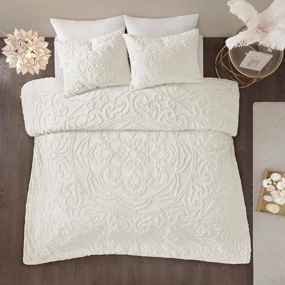 Madison Park Laetitia Tufted Cotton Chenille Medallion Comforter Set