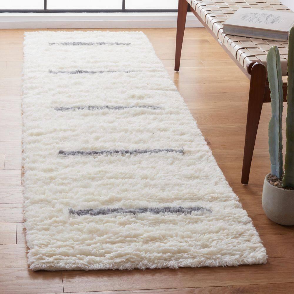 Kenya KNY750 Hand Knotted Runner Rug - Ivory/Gray - 2'3"x8' - Safavieh.
