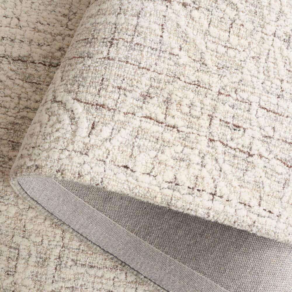 Ebony EBN114 Hand Tufted Area Rug - Grey/Ivory - 6'x6' - Safavieh.