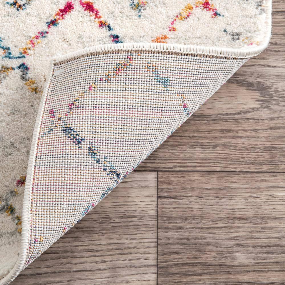 nuLOOM Moroccan Blythe Light Multi 6' 7" x 9' Transitional Area Rug