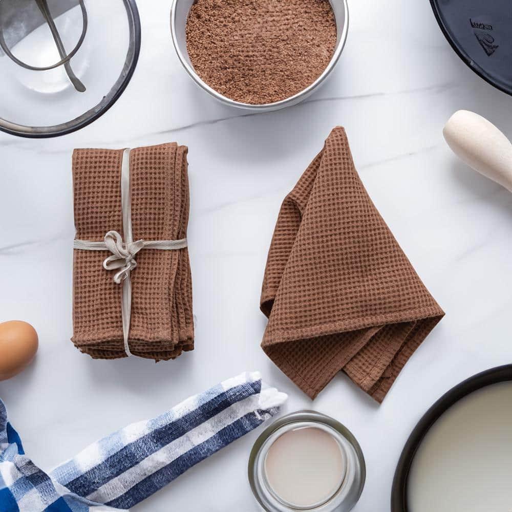 Creative Co-Op 18 Inches Square Woven Linen and Cotton Waffle Dinner Napkins for Kitchen Use, Terra-Cotta Color, Set of 4