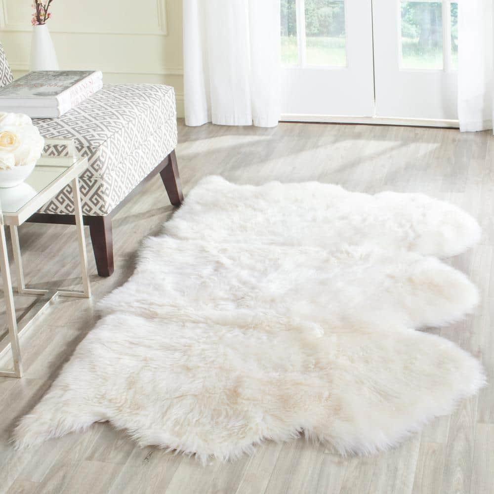 SAFAVIEH Sheep Skin Tiana Sheep Skin Area Rug, White, 3' x 5' Specialty