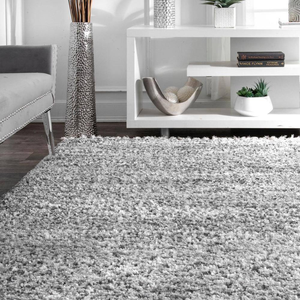 Nuloom Brooke Solid 2x3 Accent Shag Indoor Area Rug for Living Room Bedroom Dining Room Nursery Entryway, Grey/Ivory