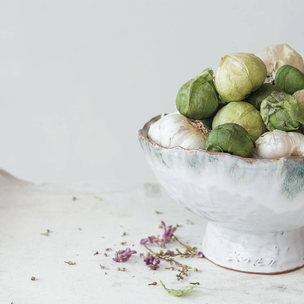 9 in. 60.9 fl. oz. Green and Brown Large Stoneware Footed Serving Bowl