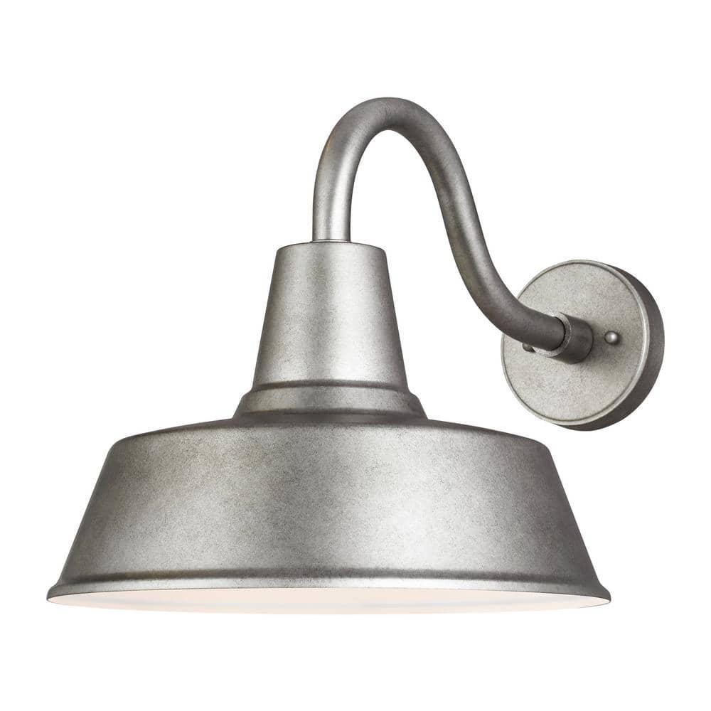 Small One Light Outdoor Wall Lantern