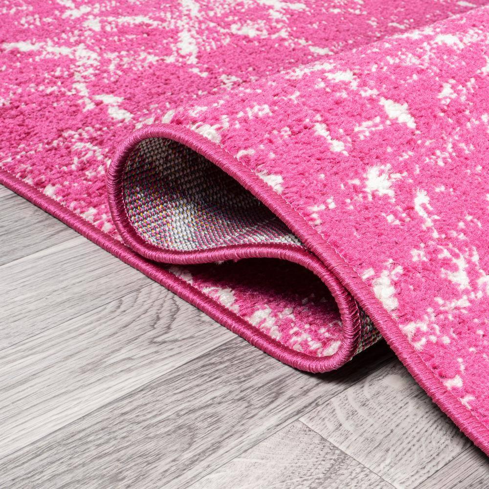 8' x 10' Moroccan HYPE Boho Vintage Diamond Area Rug, Fuchsia/Ivory - JONATHAN Y