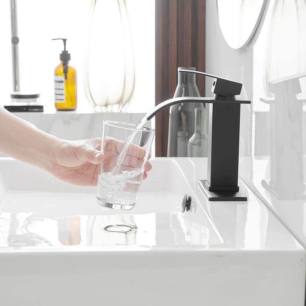 Single-Hole Single-handle Bathroom Faucet