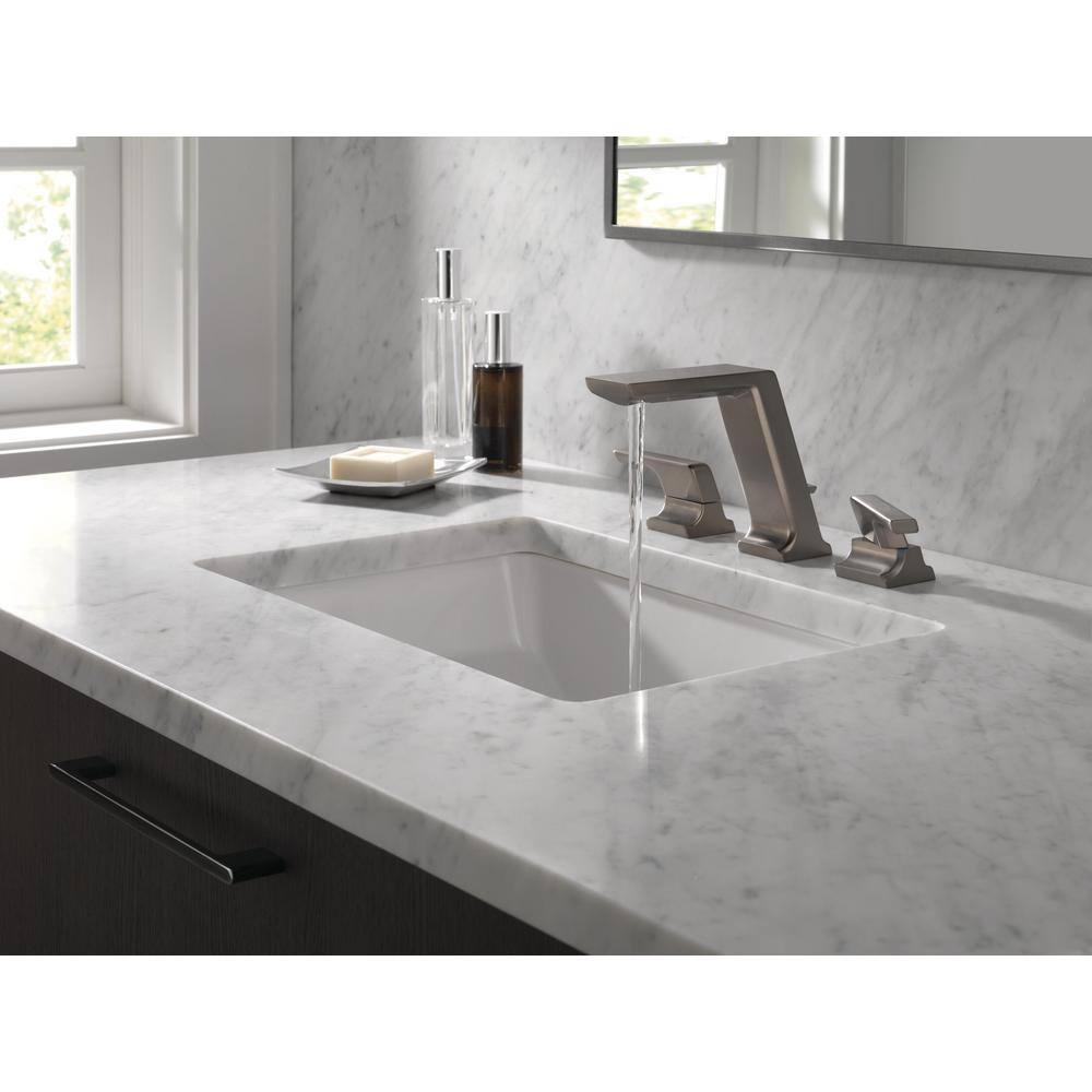 Pivotal Widespread Bathroom Faucet with Drain Assembly