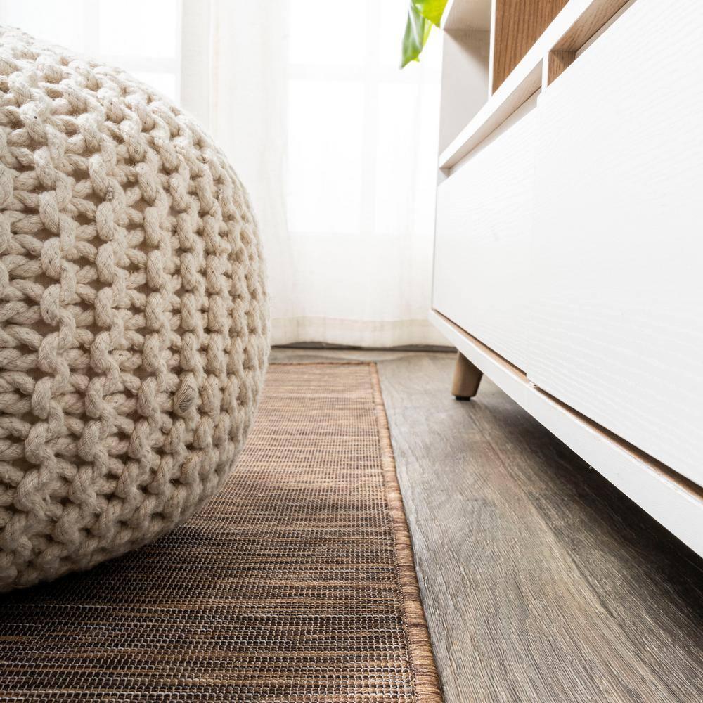 8'x10' Ethan Modern Flatweave Solid  Area Rug, Brown - JONATHAN Y