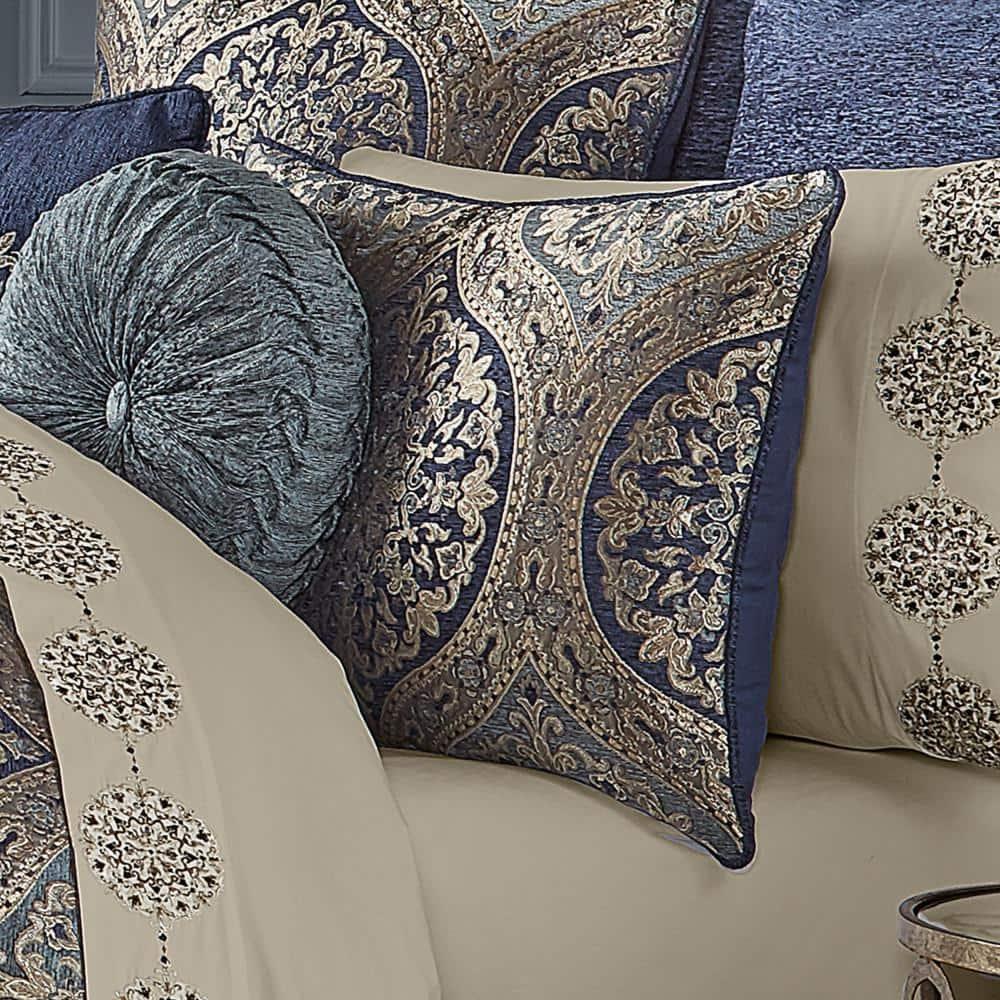 Five Queens Court Bayonne Comforter Set