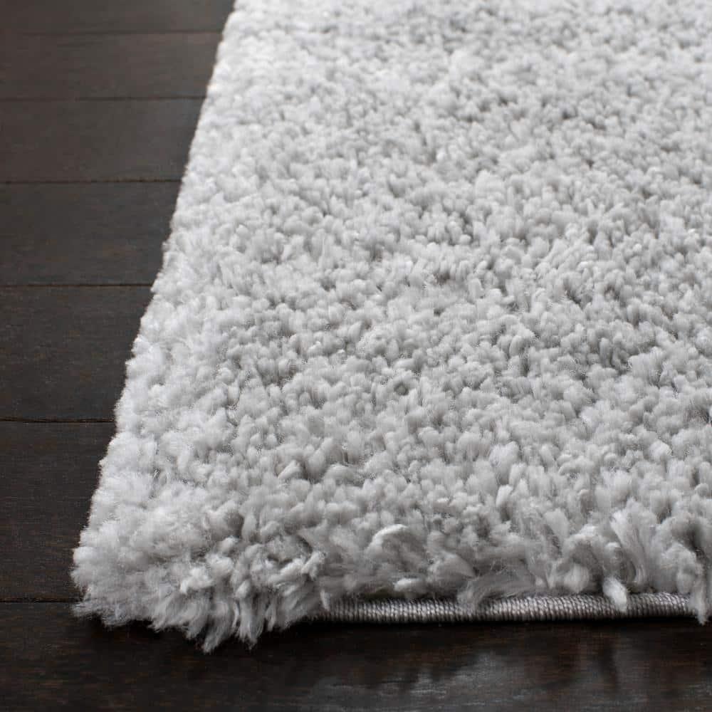 August Shag 900 AUG900 Power Loomed Indoor Accent Rug - Silver - 3'x3' - Safavieh
