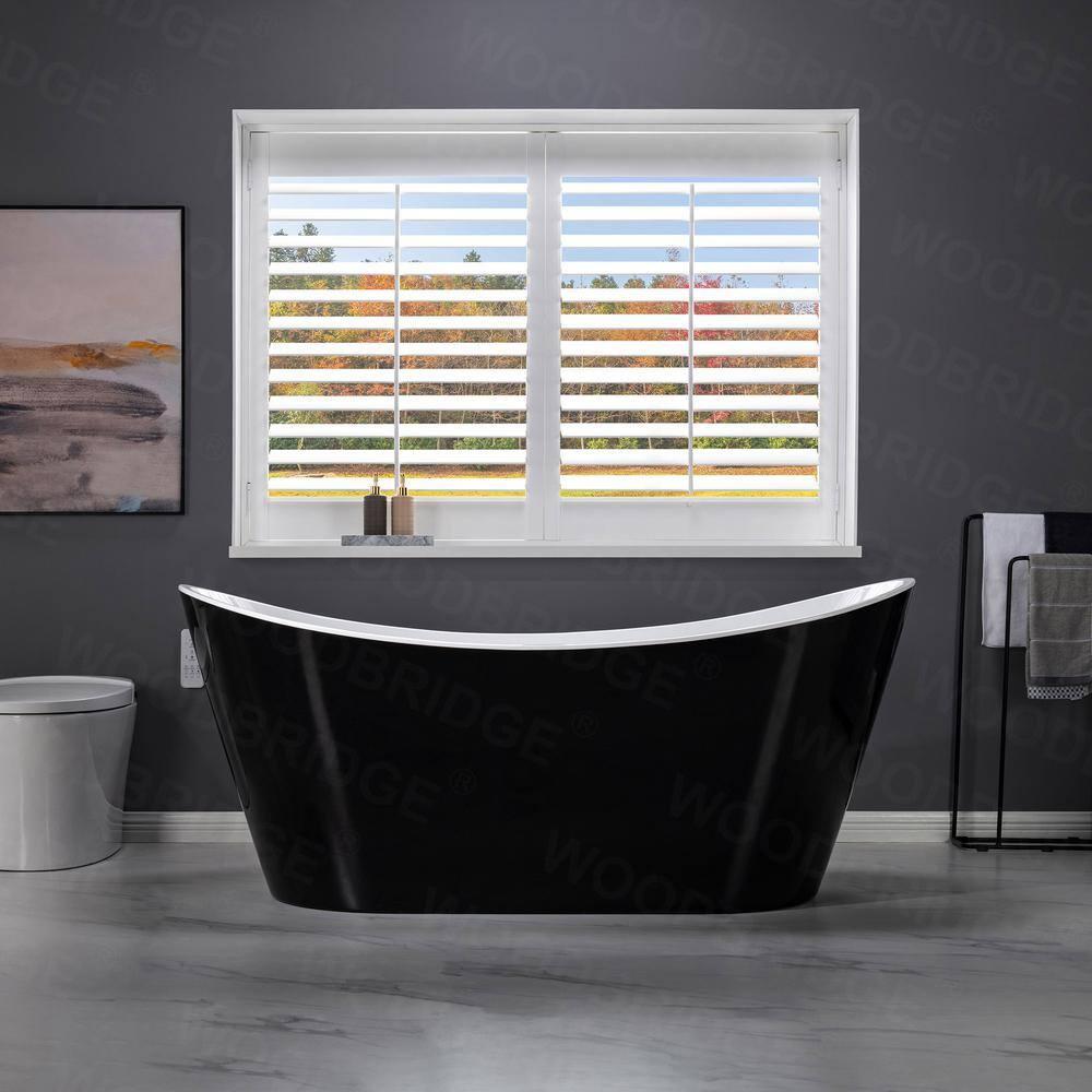 67'' x 31.5'' Freestanding Soaking Acrylic Bathtub