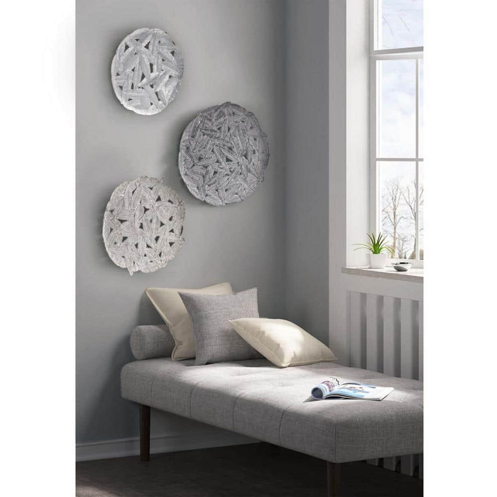 Dakota Fields Textured Feather 3-Piece Metal Disc Wall Decor Set
