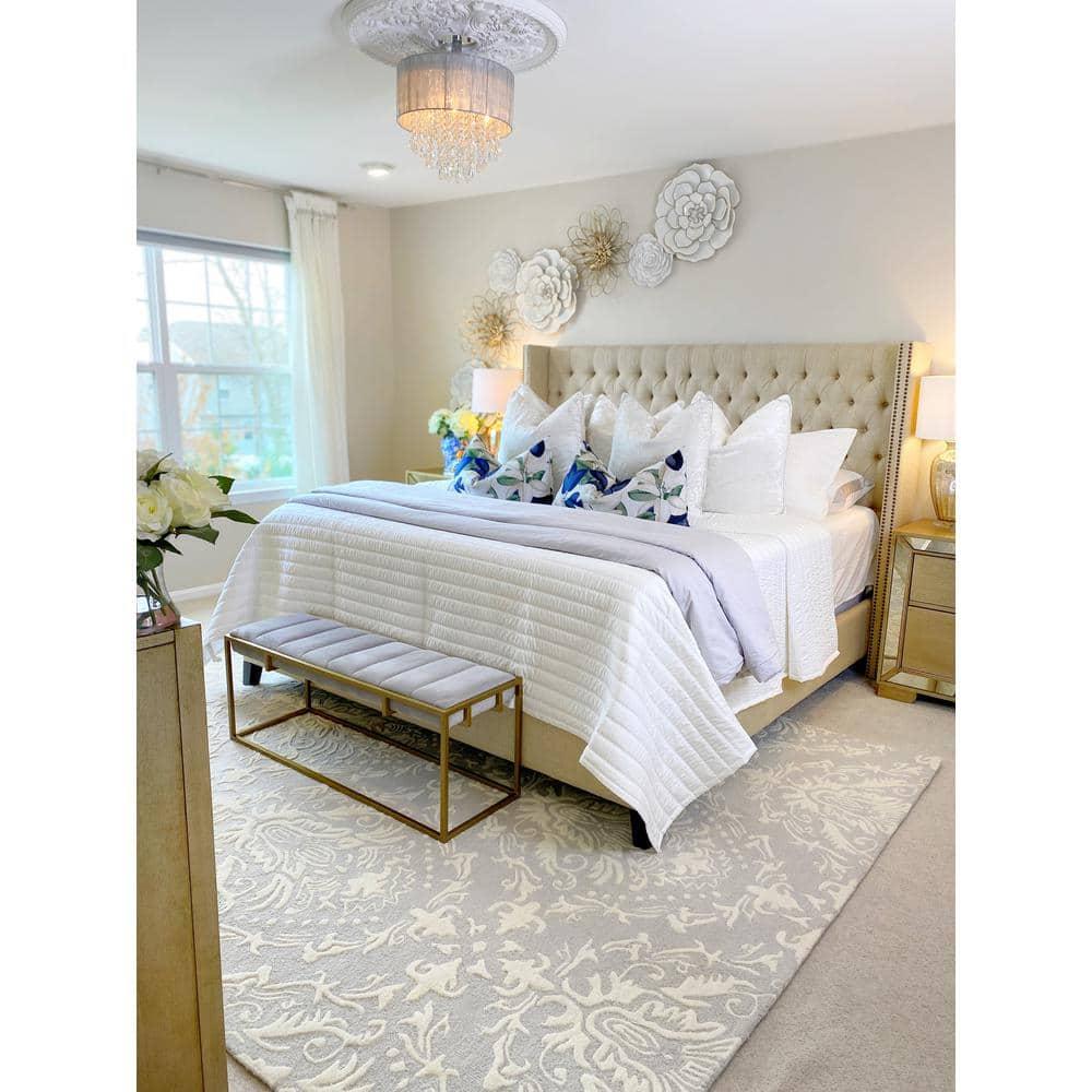 Blossom BLM107 Hand Tufted Indoor Area Rug - Light Grey/Ivory - 5'x8' - Safavieh