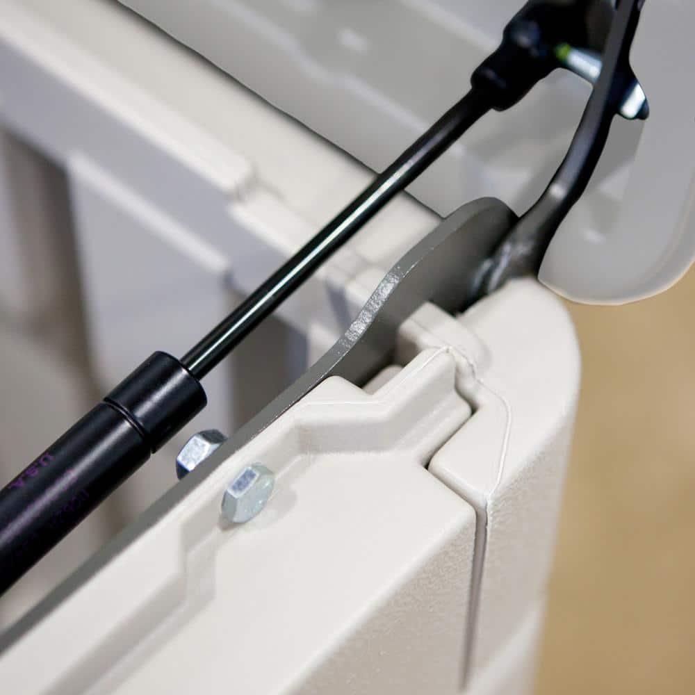 Lifetime Lifetime 60'' W 130 Gallons Water Resistant Polyethylene Plastic Lockable Deck Box