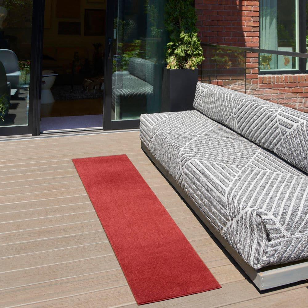 Nourison Essentials Easy Care Indoor Outdoor Area Rug - Brick Red 2'2" x 7'6"