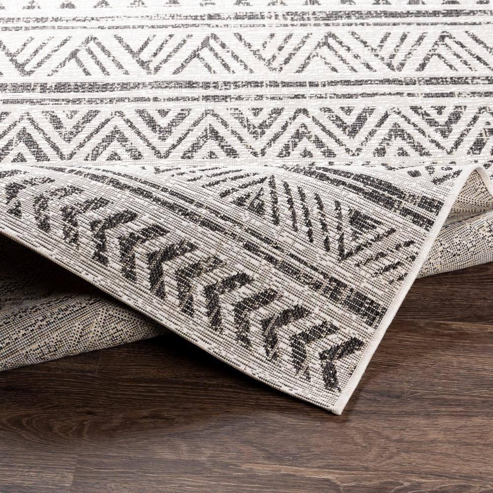 Livabliss Eagean Global Indoor/Outdoor Area Rug,5'3" x 7'7",Charcoal
