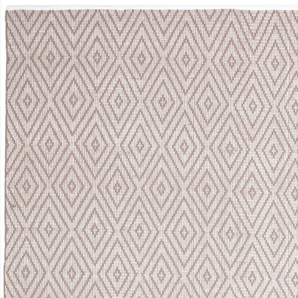 Montauk MTK811 Hand Woven Indoor Area Rug - Grey/Ivory - 5'x8' - Safavieh.