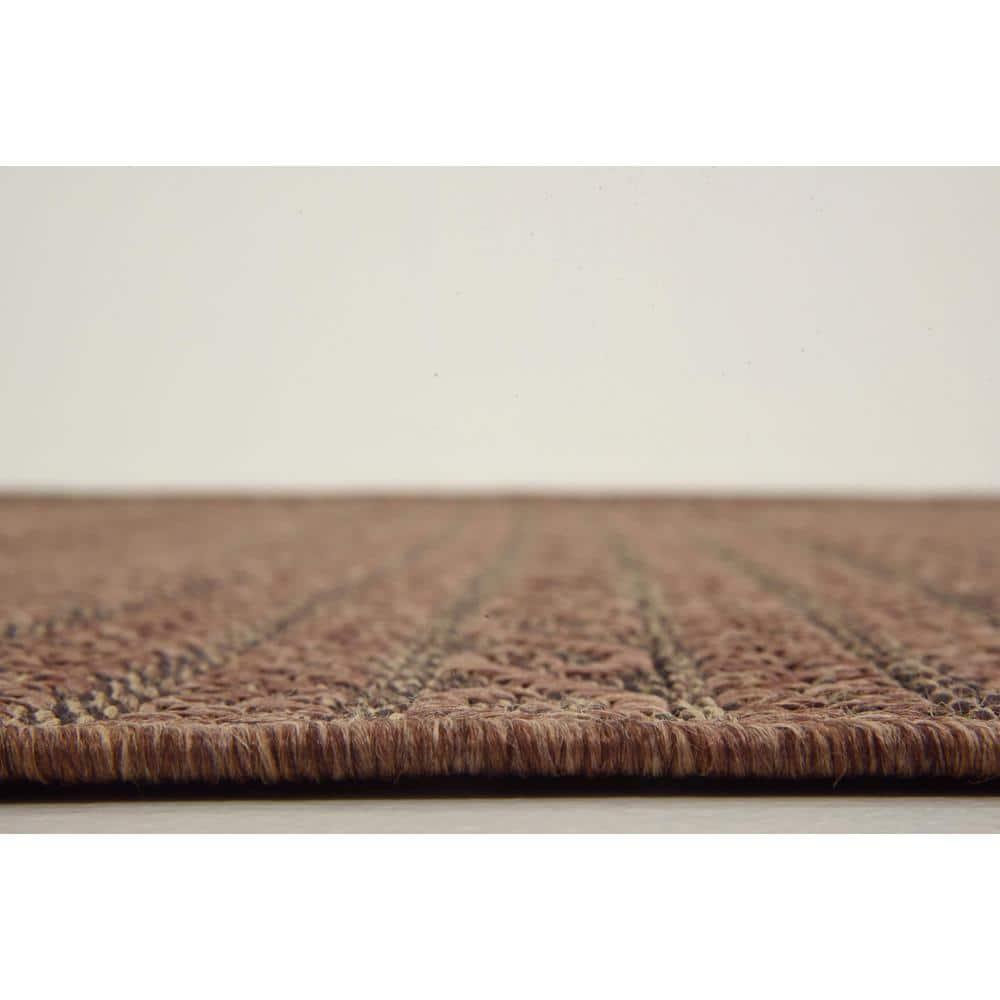 Unique Loom Outdoor Modern Collection Area Rug - Links (7' 1" x 10' Rectangle Brown/Black)