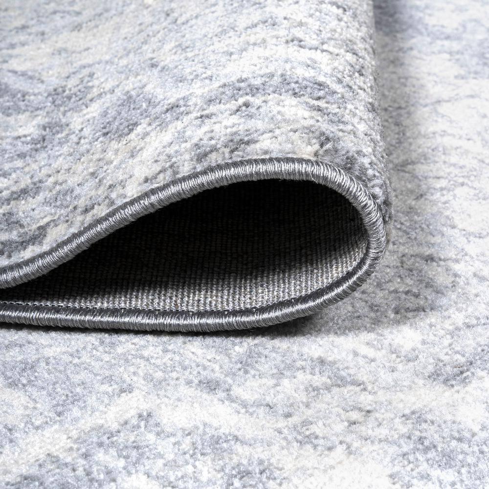 5' Round Modern Persian Vintage Medallion Area Rug, Gray/Ivory - JONATHAN Y