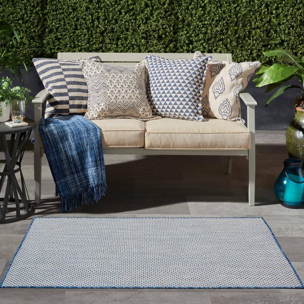 Nourison Courtyard COU01 Indoor/outdoor Area Rug - Ivory Blue 3' x 5'