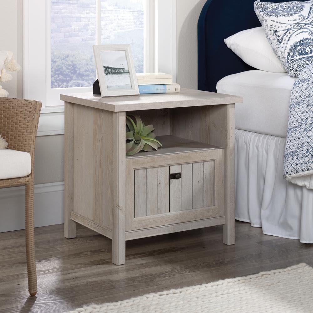 Costa Nightstand