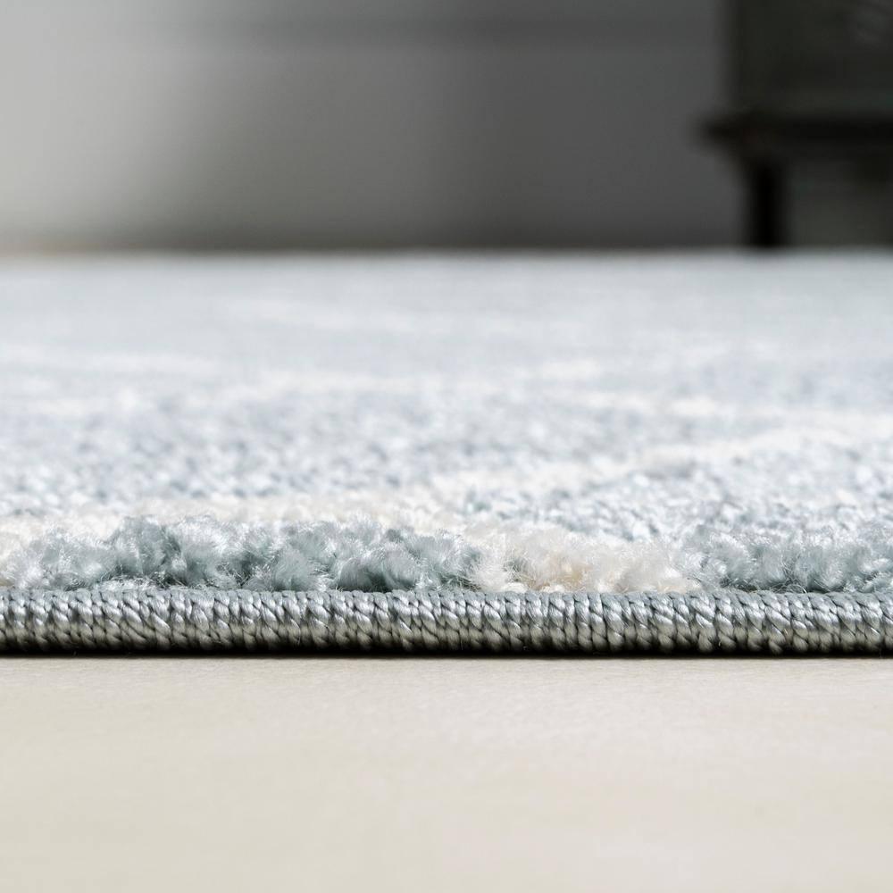 5'x8' Tumbling Blocks Modern Geometric Area Rug, Light Blue/White - JONATHAN Y