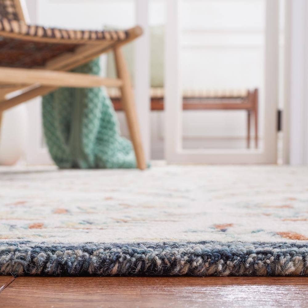 SAFAVIEH Capri Proinsias Leaves Wool Area Rug, Ivory/Green, 6' x 9'