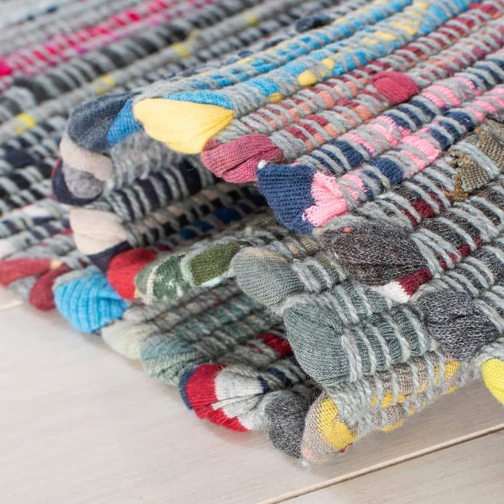 Rag Rug RAR121 Hand Woven Indoor Accent Rug - Aqua/Multi - 2'x3' - Safavieh.