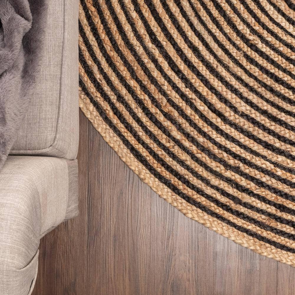 Superior Braided Jute Handwoven Indoor Outdoor Area Rug, 10' Round, Black