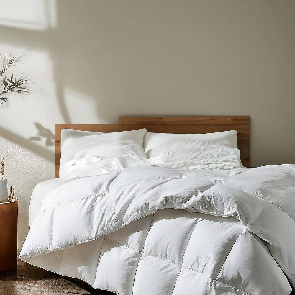 King All Seasons Cotton Blend Hungarian Goose Down Comforter - Martha Stewart: 233 Thread Count, Lace & Piping Trim, Year-Round Warmth
